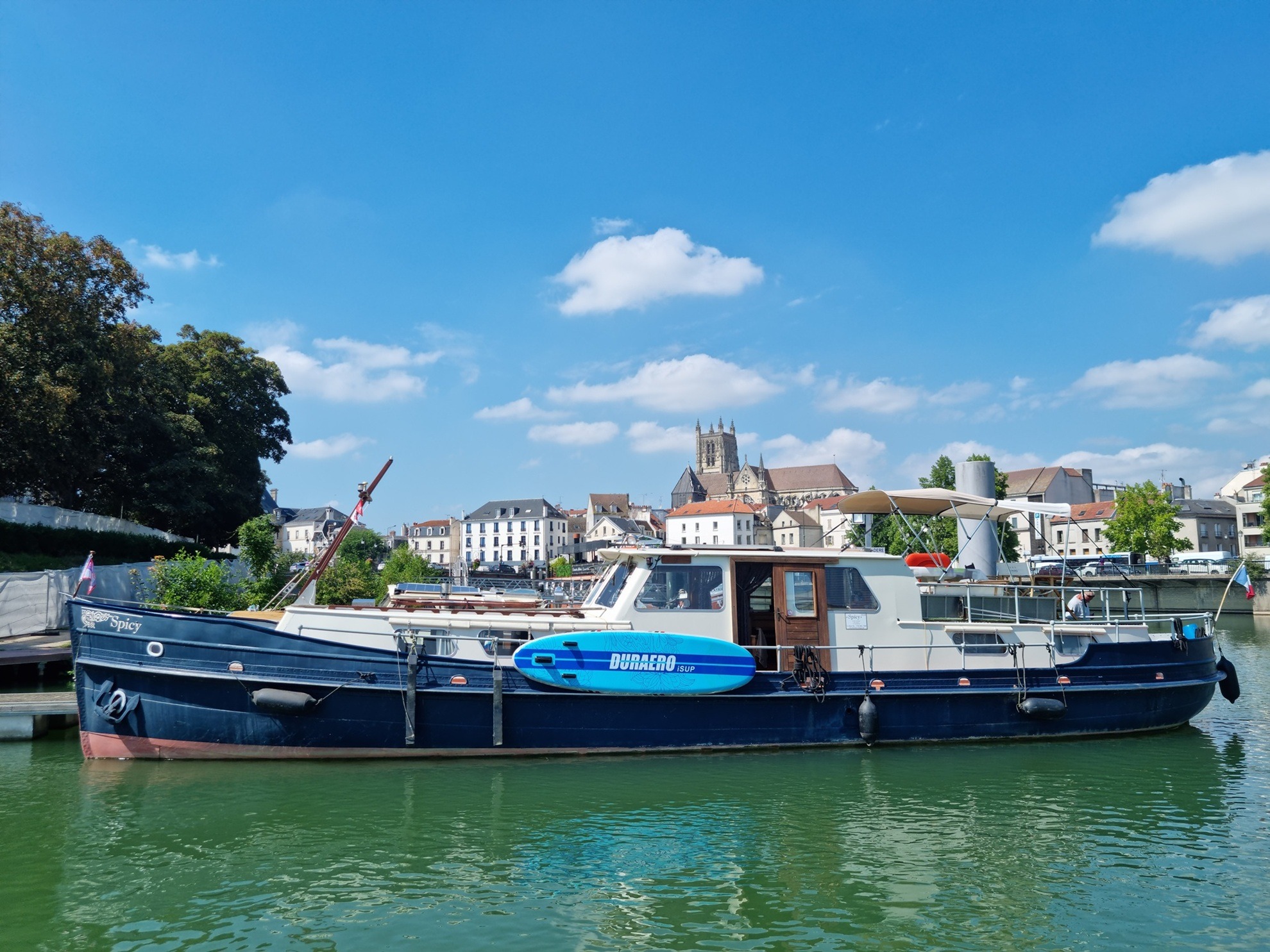 Bateau hébergement sur la Marne à Meaux