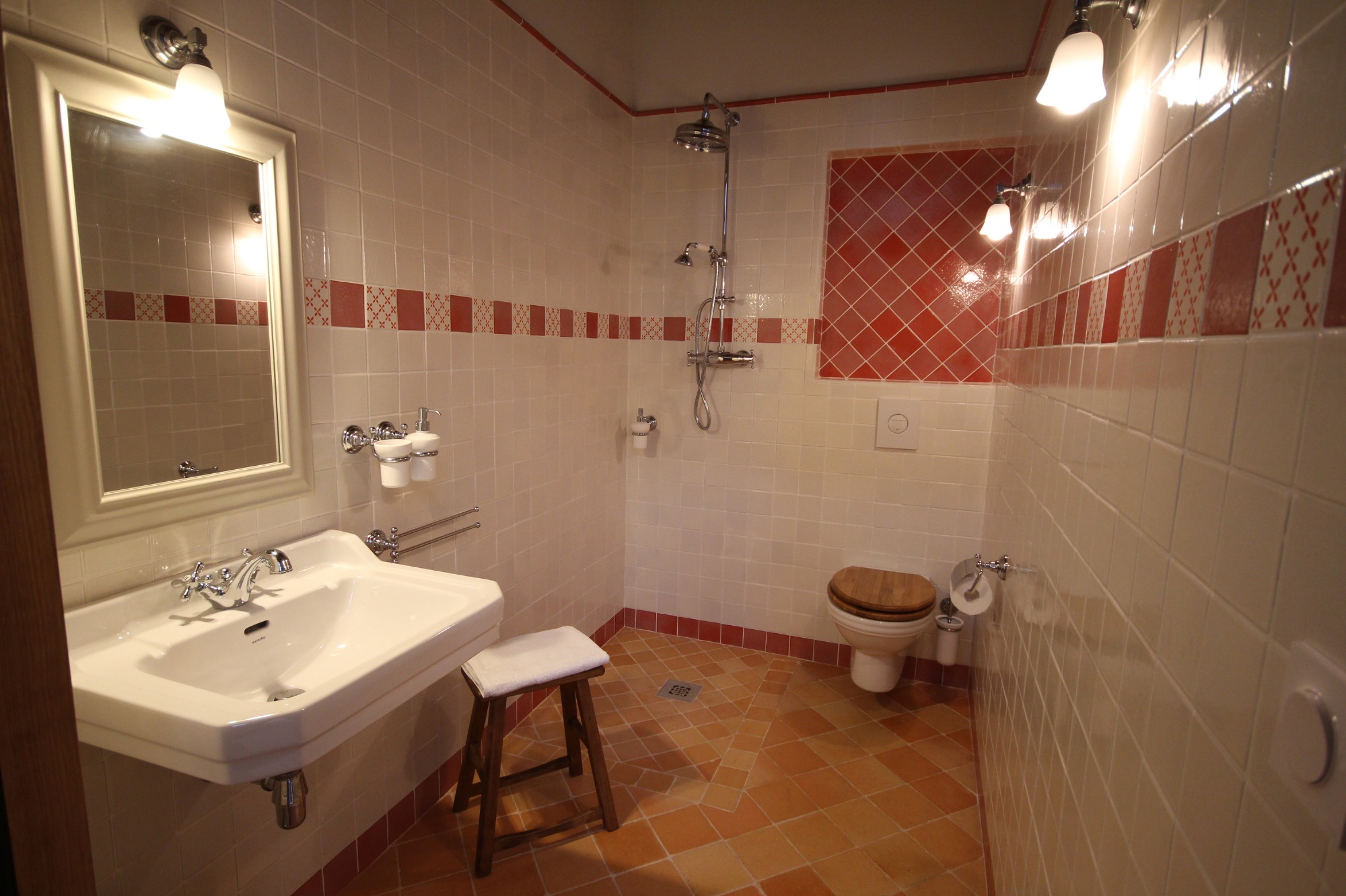La Salle de bains du héron au Rez de chaussée