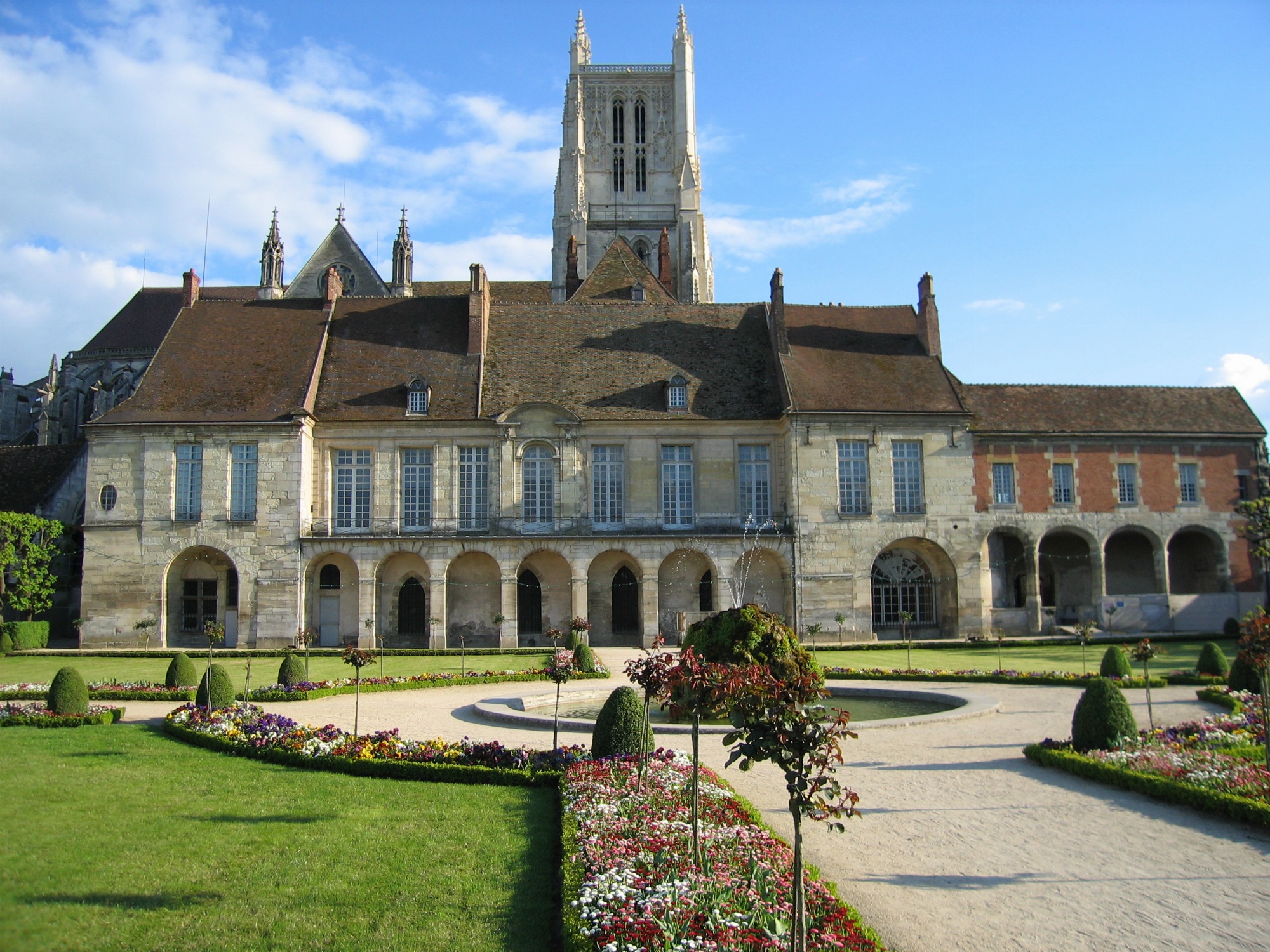 Cité épiscopale de Meaux - Le jardin Bossuet