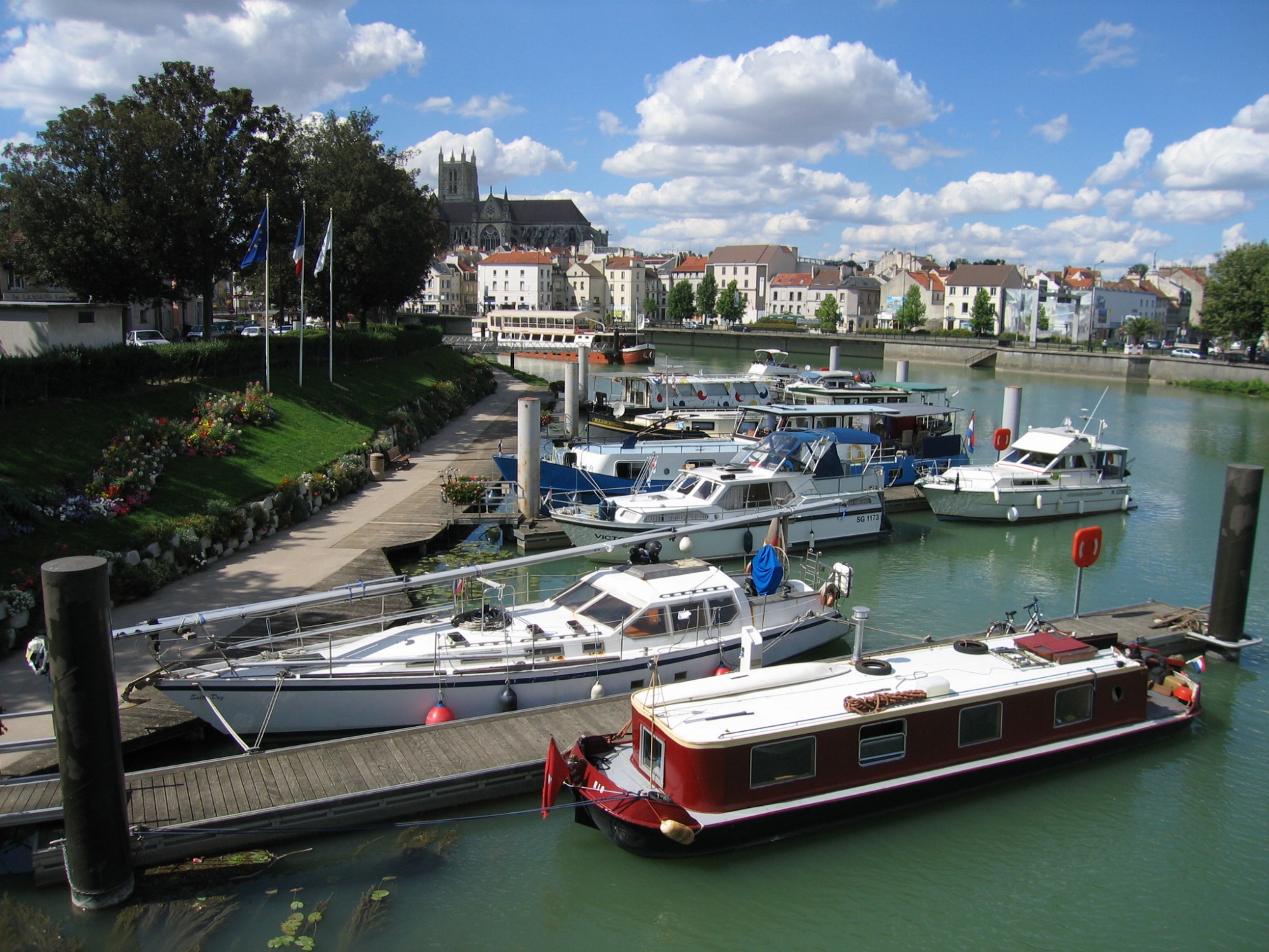 Halte fluviale de Meaux