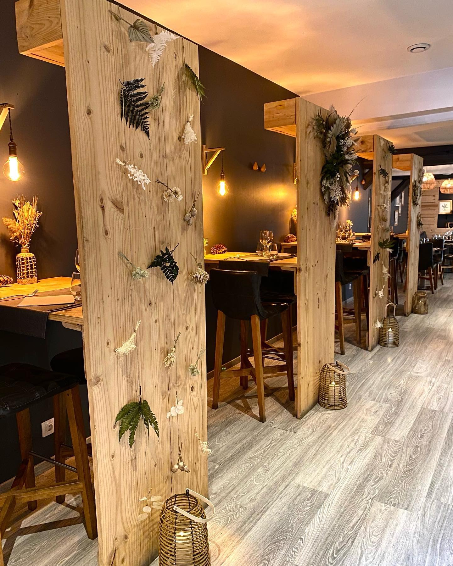 Tables hautes