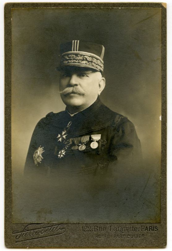Carte postale - Portrait du général Joffre